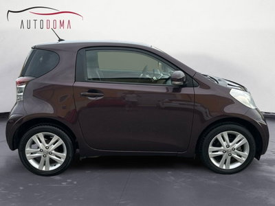 Toyota iQ 1.3 CVT Style (2)