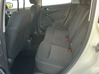 Peugeot 208 68 5 porte Access (14)