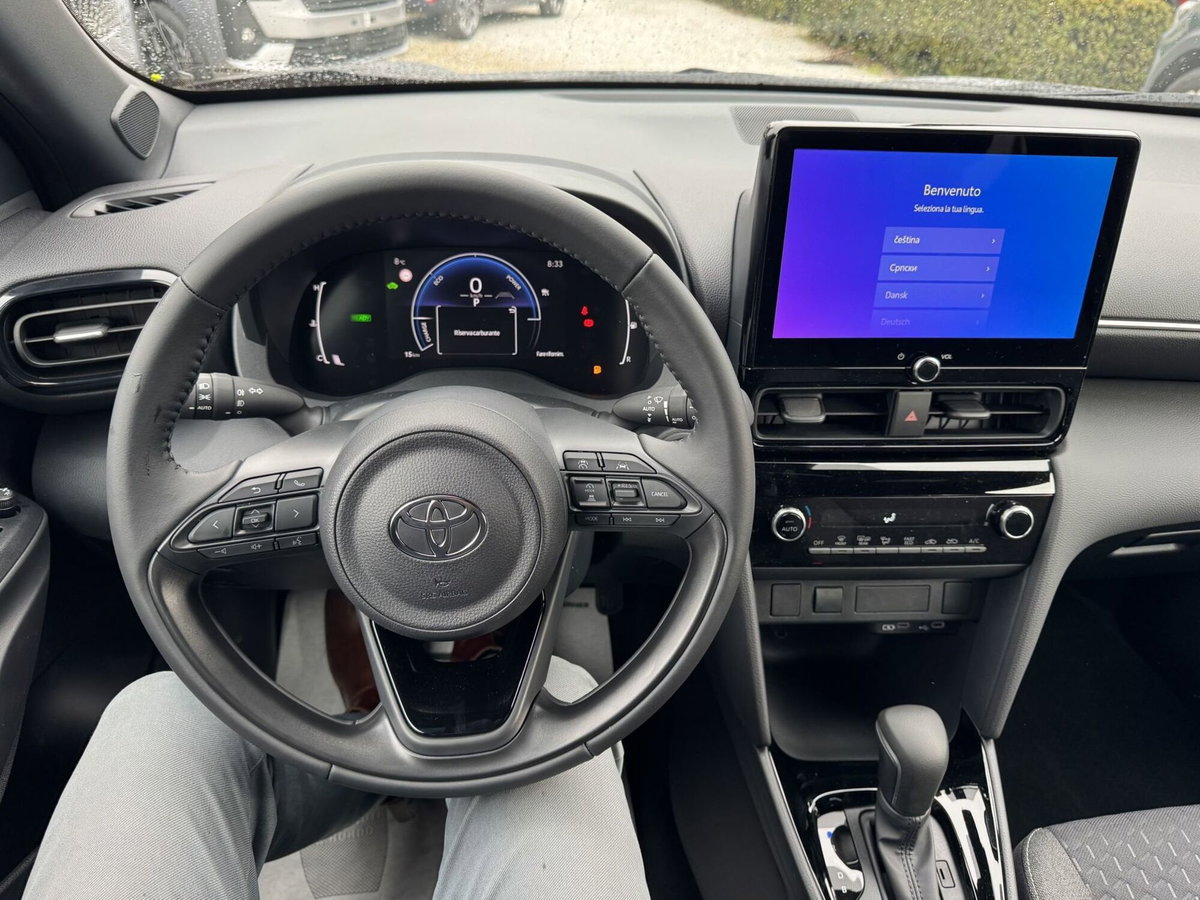 Toyota Yaris Cross fwd 130cv e-cvt (10)