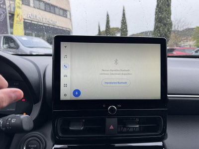 Toyota Yaris Cross fwd 130cv e-cvt (17)