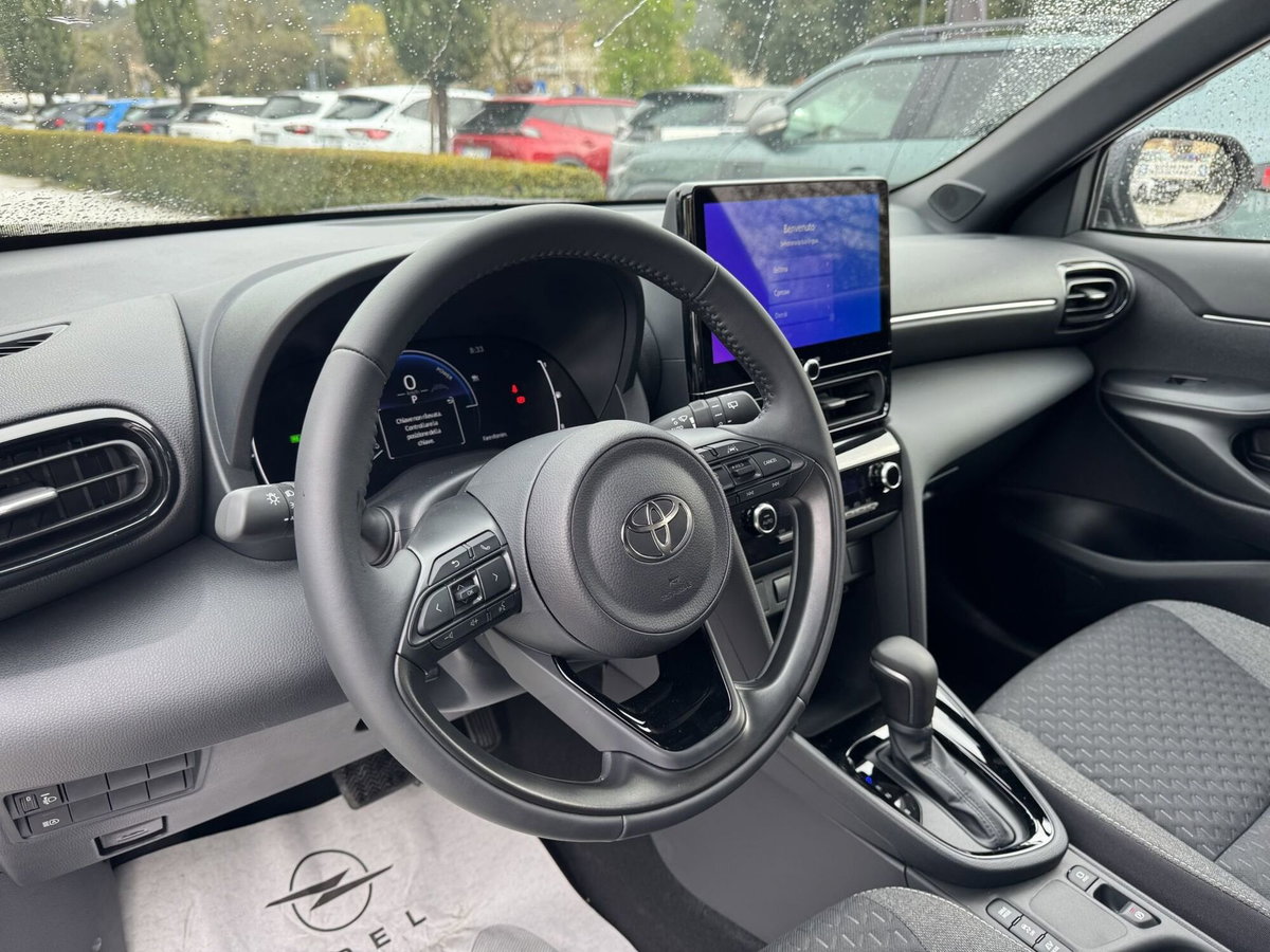 Toyota Yaris Cross fwd 130cv e-cvt (9)