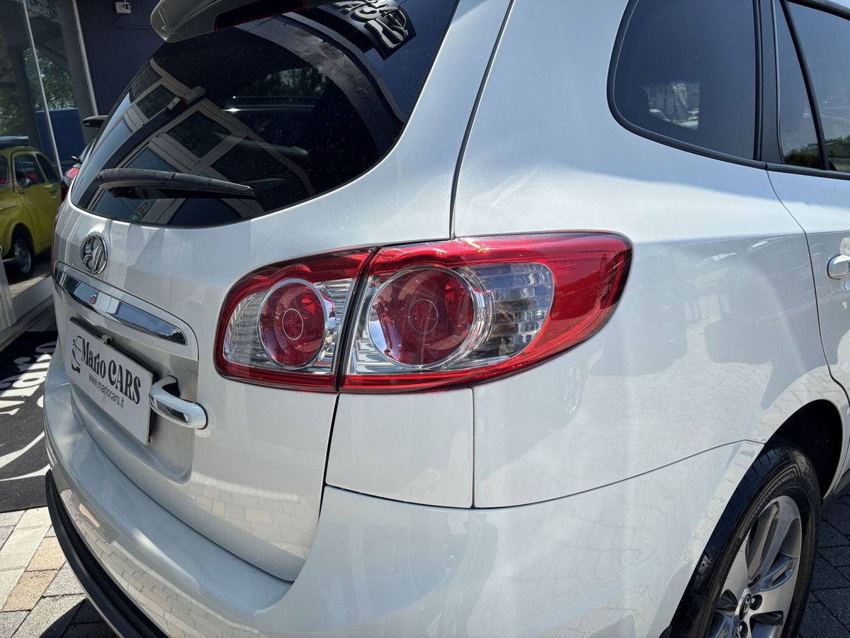 Hyundai Santa Fe 2.2 CRDi VGT 4WD Comfort (14)