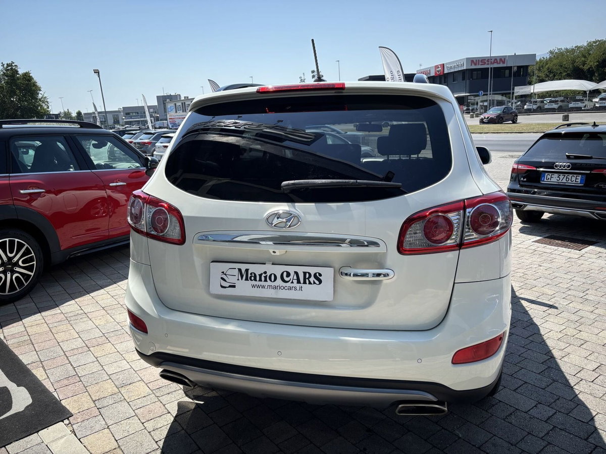 Hyundai Santa Fe 2.2 CRDi VGT 4WD Comfort (5)