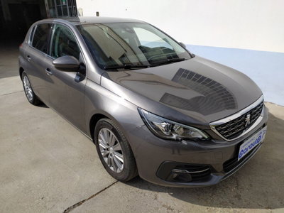 Peugeot 308 PureTech Turbo 130 S&S Allure Pack (3)