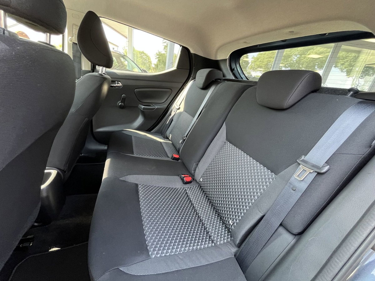 Nissan Micra IG 71 5 porte Acenta (8)
