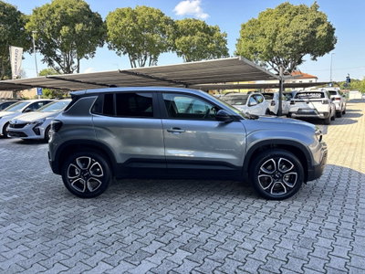 Jeep Avenger 1.2 turbo e-hybrid mhev Summit fwd 110cv edct6 (4)
