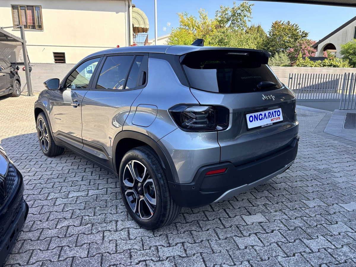 Jeep Avenger 1.2 turbo e-hybrid mhev Summit fwd 110cv edct6 (7)