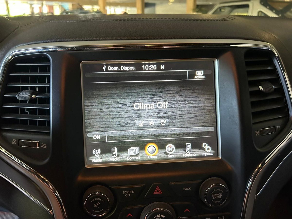 Jeep Grand Cherokee 3.0 V6 CRD 250 CV Multijet II Overland (14)