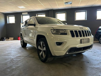 Jeep Grand Cherokee 3.0 V6 CRD 250 CV Multijet II Overland (5)