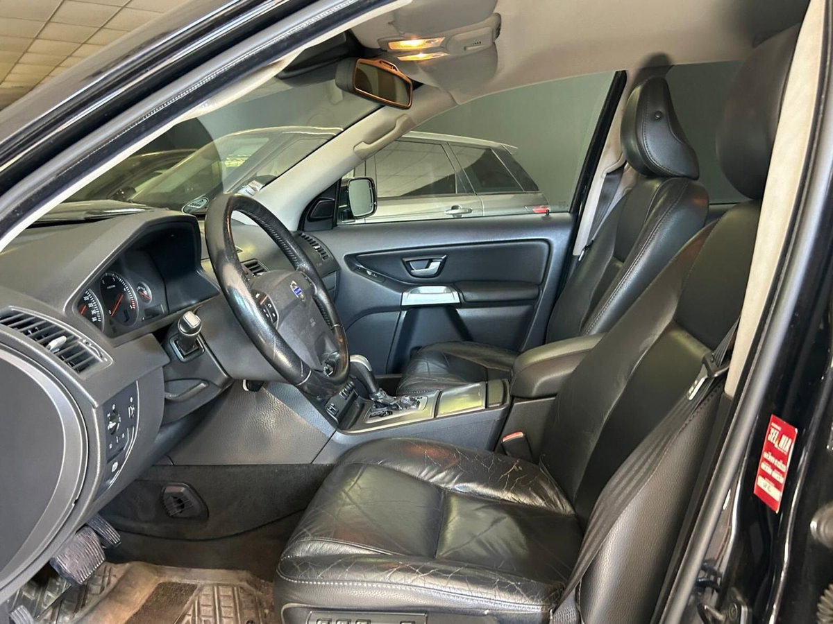 Volvo XC90 2.4 D5 185 CV AWD Executive (6)