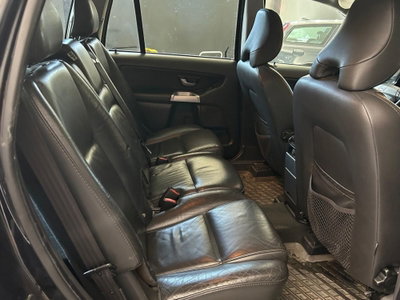 Volvo XC90 2.4 D5 185 CV AWD Executive (8)
