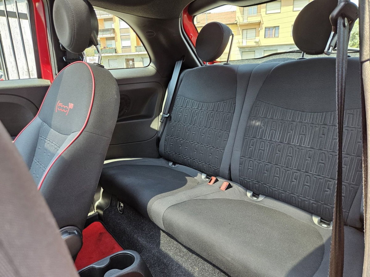 Fiat 500 1.0 Hybrid Red (11)