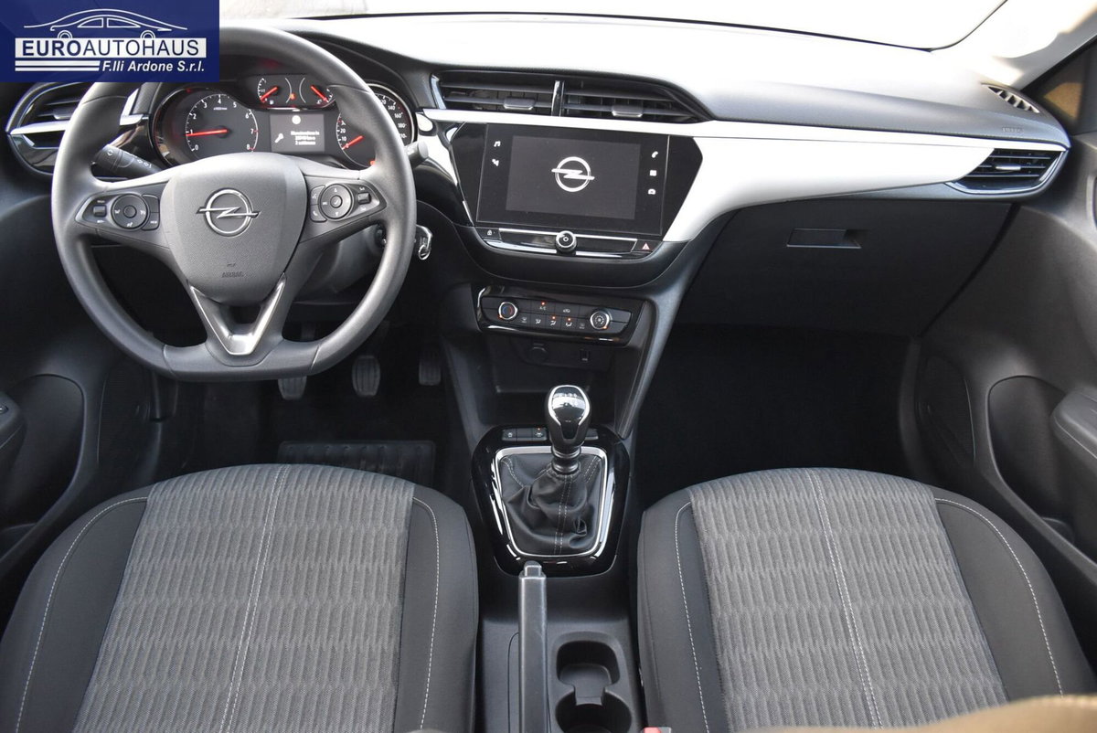 Opel Corsa 1.5 D 100 CV Edition (7)