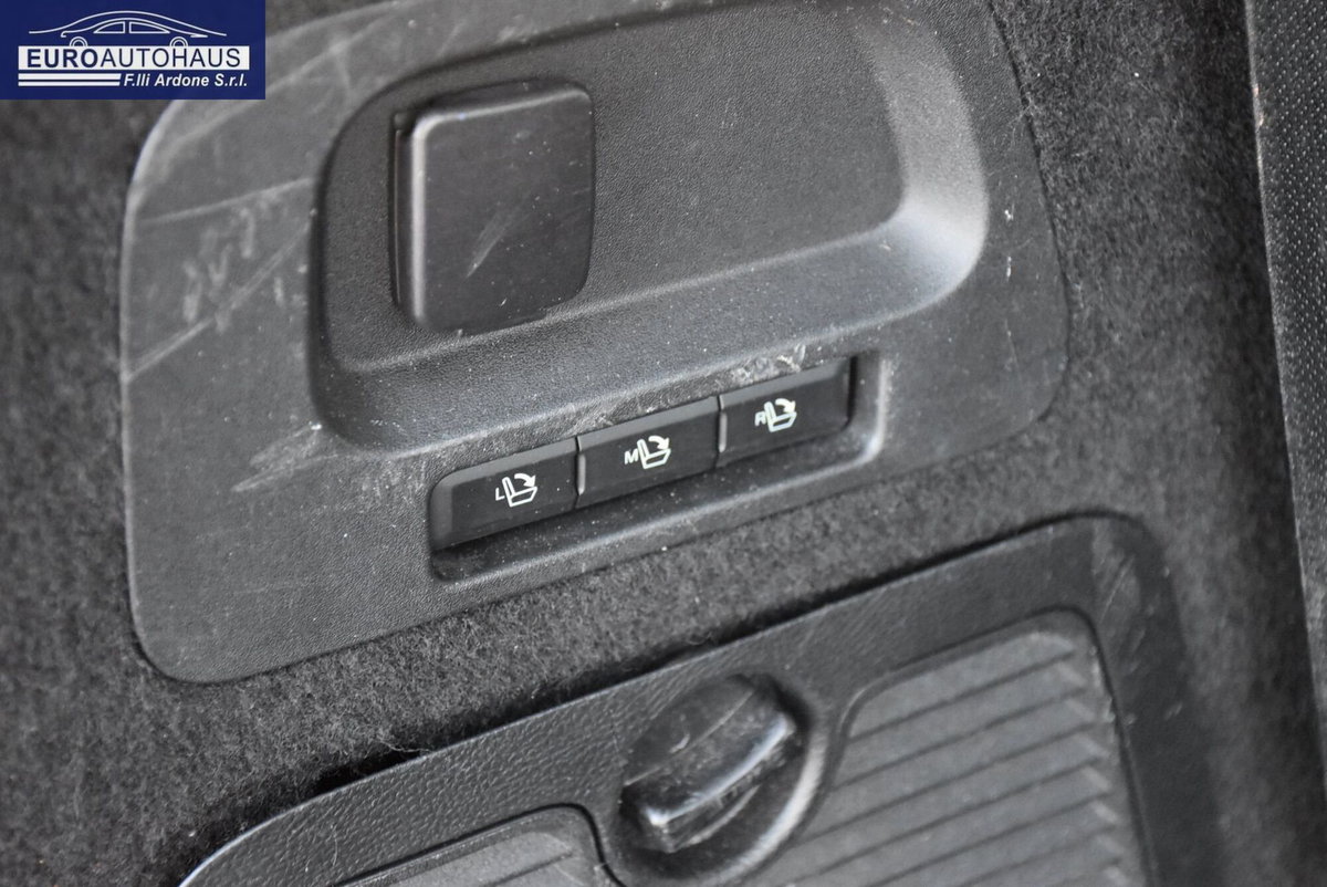 Ford Galaxy 2.0 TDCi 150CV Start&Stop Powershift Tit. Business (16)