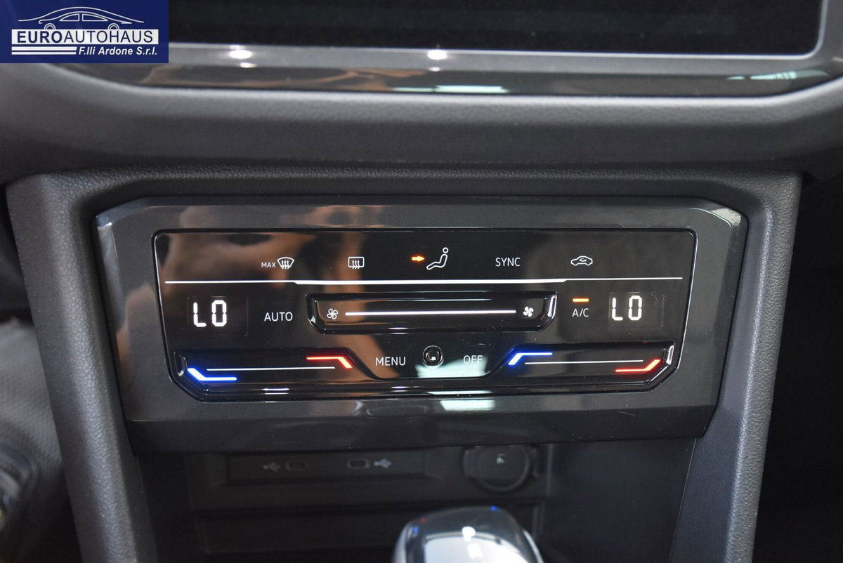Volkswagen Tiguan Allspace 2.0 TDI SCR DSG 4MOTION Life (14)