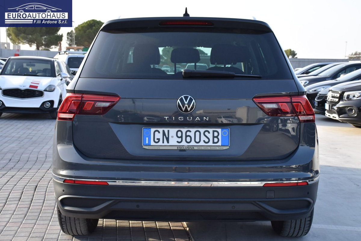 Volkswagen Tiguan Allspace 2.0 TDI SCR DSG 4MOTION Life (5)