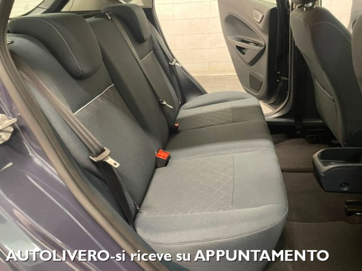 Ford Fiesta 1.4 TDCi 70CV 5 porte Titanium (12)