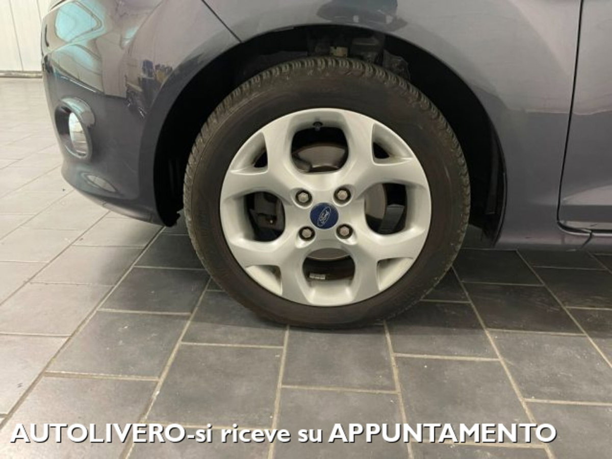 Ford Fiesta 1.4 TDCi 70CV 5 porte Titanium (5)
