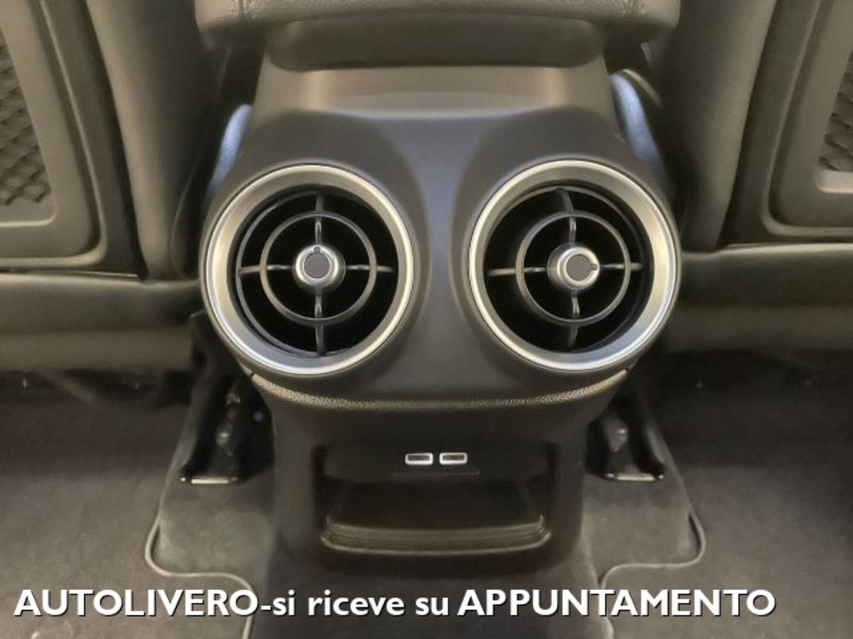 Alfa Romeo Stelvio Stelvio 2.2 Turbodiesel 210 CV AT8 Q4 Executive (18)