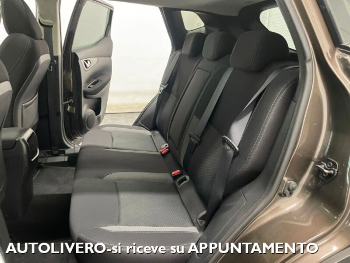 Nissan Qashqai 1.2 DIG-T 360 (11)