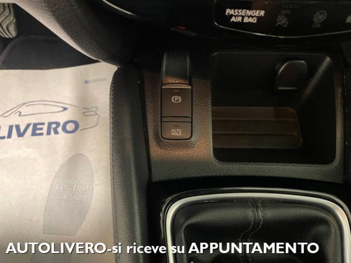 Nissan Qashqai 1.2 DIG-T 360 (17)