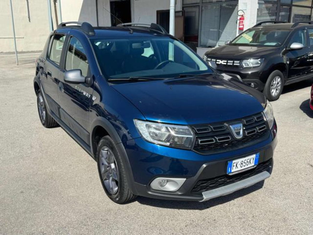 Dacia Sandero 1.5 dCi 8V 90CV S&S Serie Speciale Brave (3)