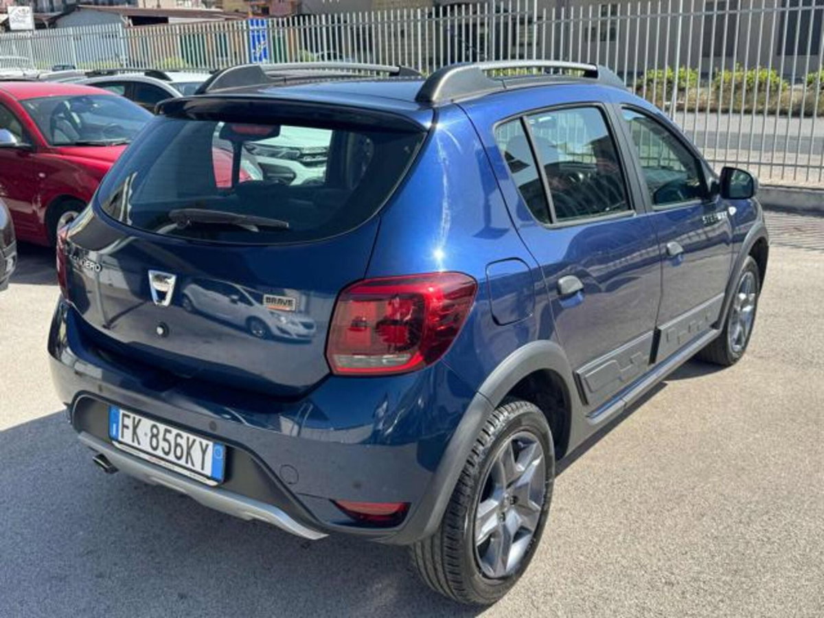 Dacia Sandero 1.5 dCi 8V 90CV S&S Serie Speciale Brave (4)