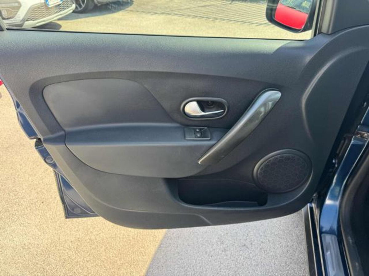 Dacia Sandero 1.5 dCi 8V 90CV S&S Serie Speciale Brave (7)