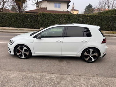 Volkswagen Golf Variant 2.0 tdi R-Line 150cv dsg (8)