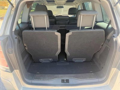 Opel Zafira 1.9 16V CDTI 150CV aut. Cosmo (17)