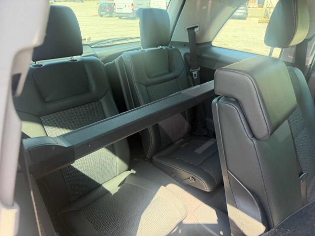 Opel Zafira 1.9 16V CDTI 150CV aut. Cosmo (4)
