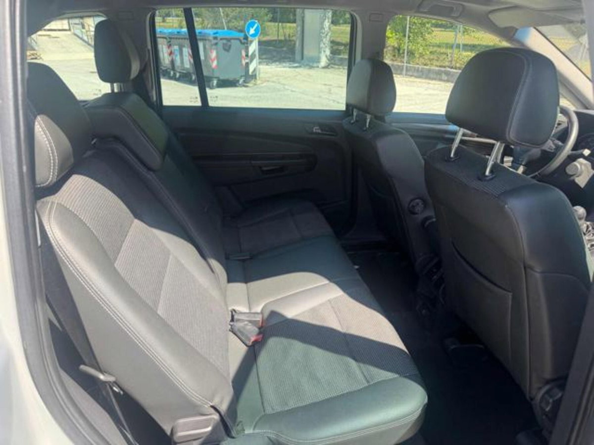 Opel Zafira 1.9 16V CDTI 150CV aut. Cosmo (5)