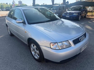 Audi A3 1.6 cat 3p. Ambiente (12)