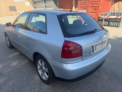 Audi A3 1.6 cat 3p. Ambiente (8)