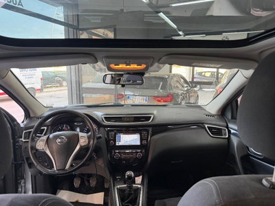 Nissan Qashqai 1.5 dCi Tekna (11)