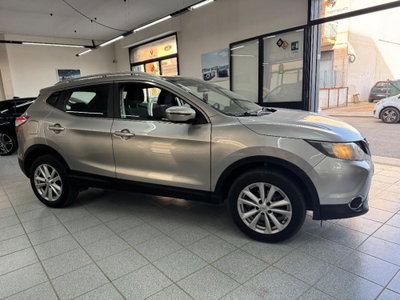 Nissan Qashqai 1.5 dCi Tekna (4)