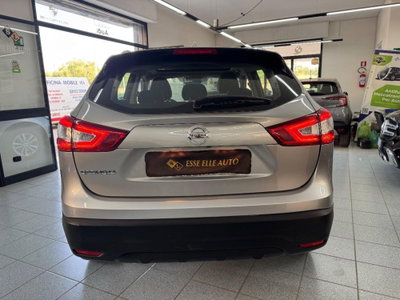 Nissan Qashqai 1.5 dCi Tekna (6)