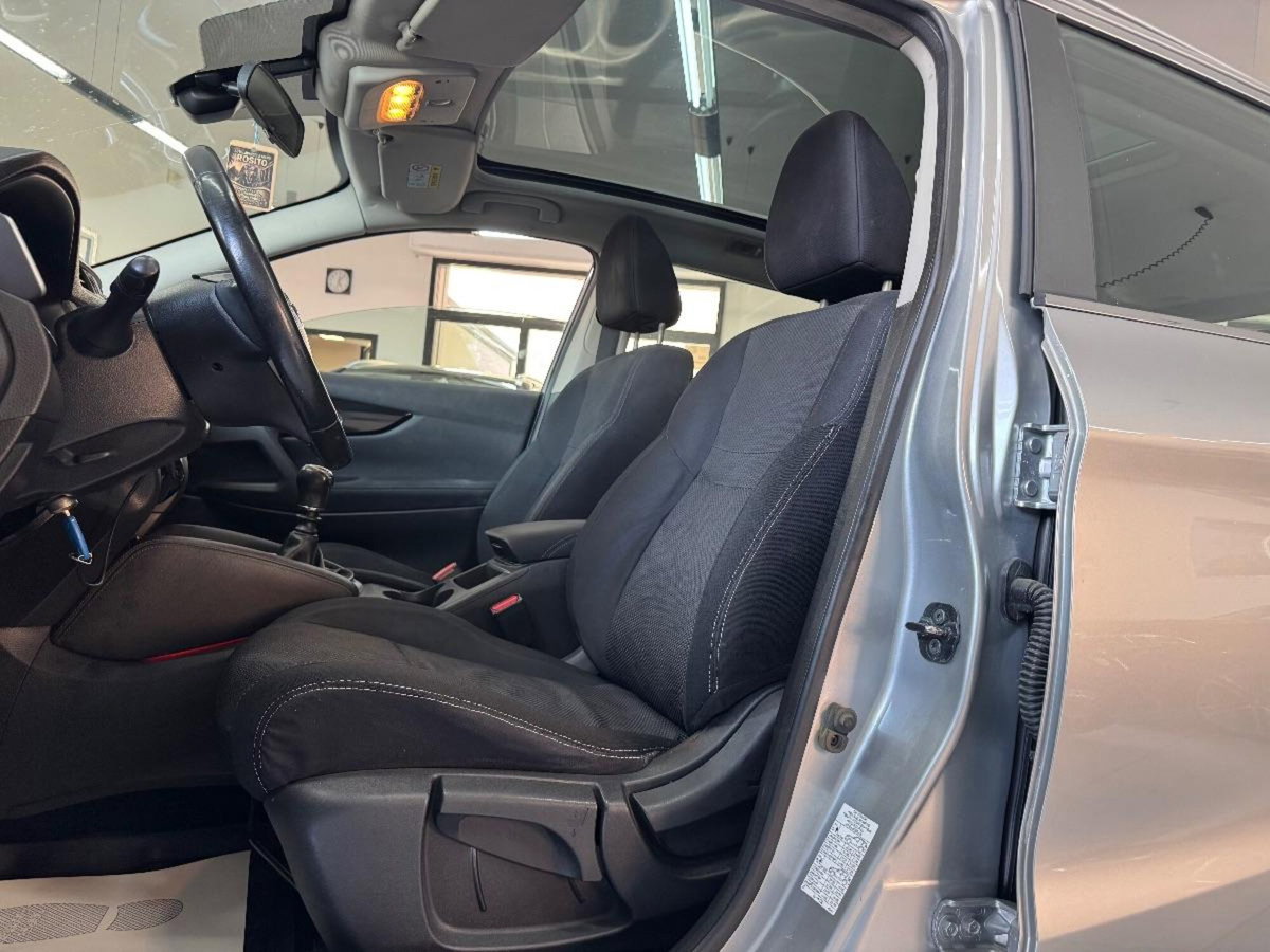 Nissan Qashqai 1.5 dCi Tekna (9)