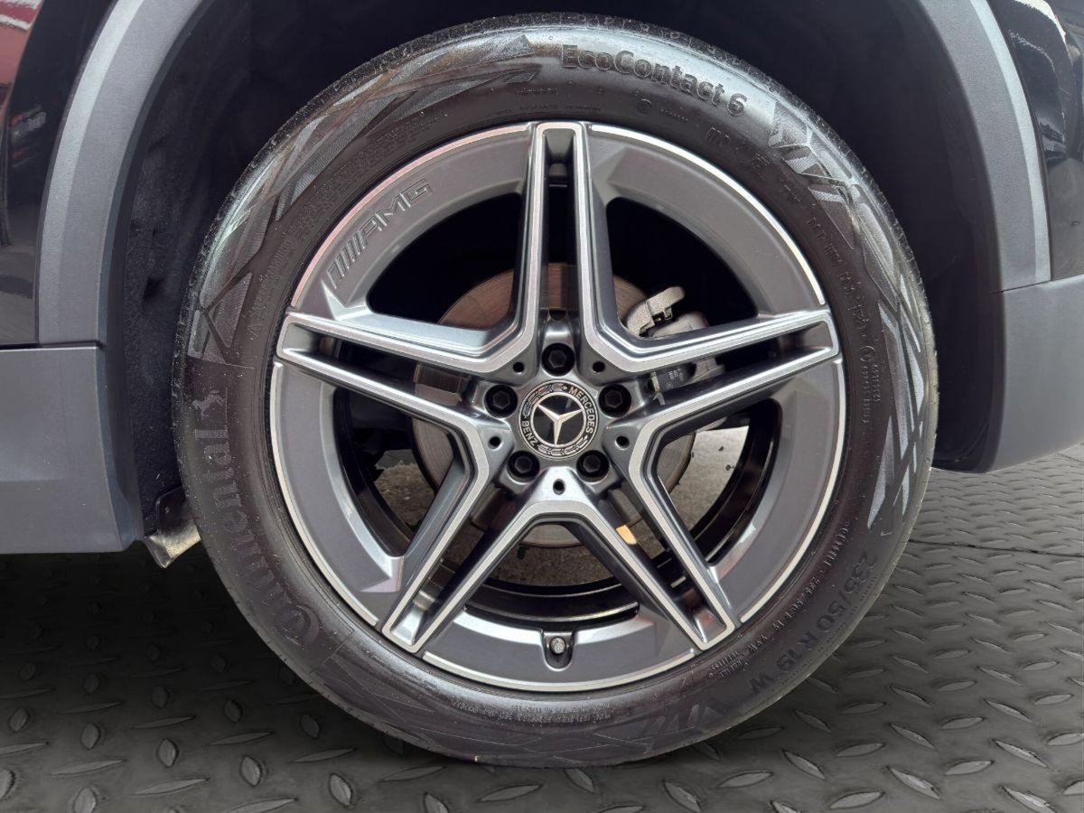 Mercedes-Benz GLA SUV 200 d Automatic 4Matic Premium (12)
