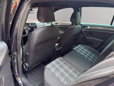 Volkswagen Golf Variant GTD 2.0 TDI DSG BlueMotion Technology (12)
