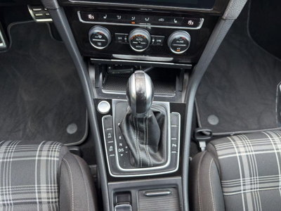 Volkswagen Golf Variant GTD 2.0 TDI DSG BlueMotion Technology (16)