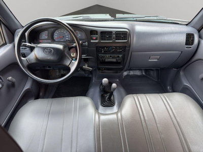 Toyota Hilux Pick-up 2.TD 4WD 4p. Double Cab Pup. SR5 (15)