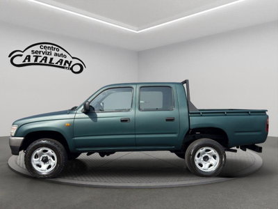 Toyota Hilux Pick-up 2.TD 4WD 4p. Double Cab Pup. SR5 (2)