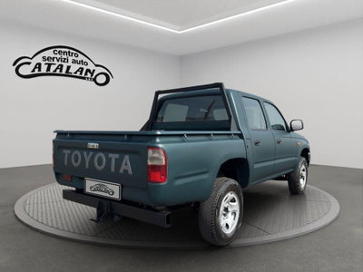 Toyota Hilux Pick-up 2.TD 4WD 4p. Double Cab Pup. SR5 (5)