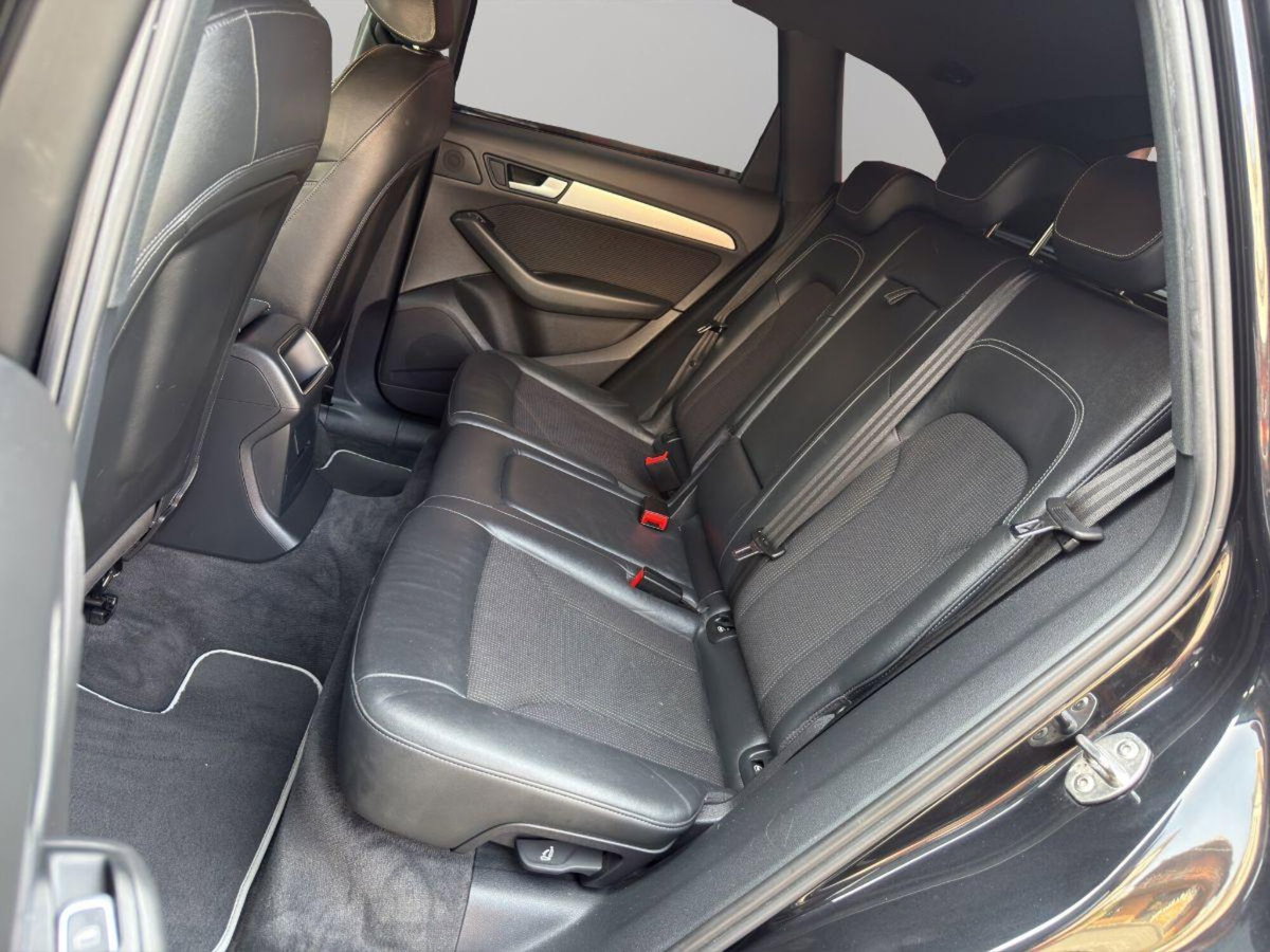 Audi Q5 2.0 TDI 177CV quattro S tronic (12)