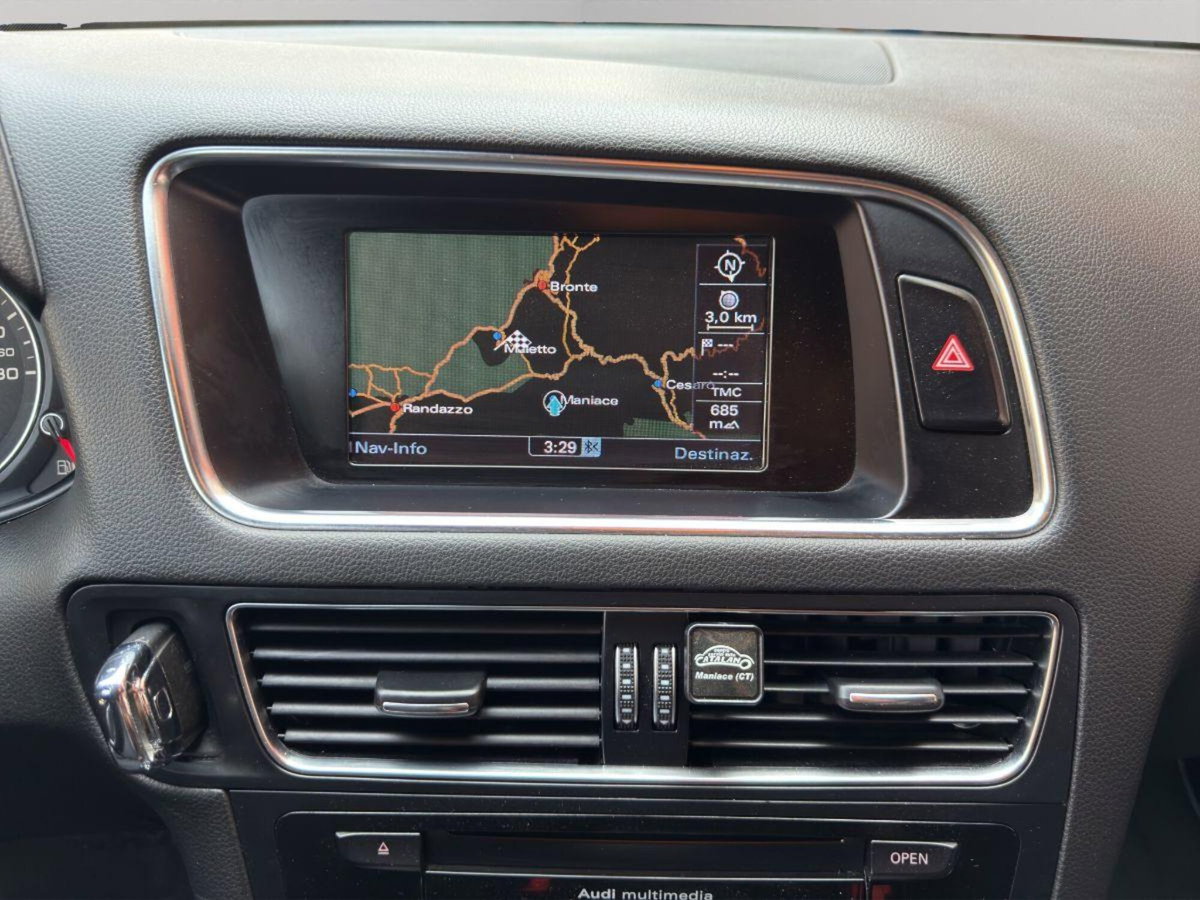 Audi Q5 2.0 TDI 177CV quattro S tronic (15)