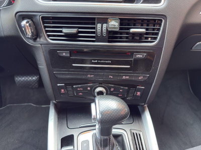 Audi Q5 2.0 TDI 177CV quattro S tronic (16)