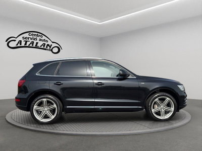 Audi Q5 2.0 TDI 177CV quattro S tronic (6)