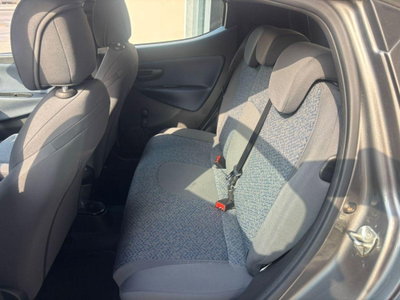Lancia Ypsilon 1.0 FireFly 5 porte S&S Hybrid Maryne (9)