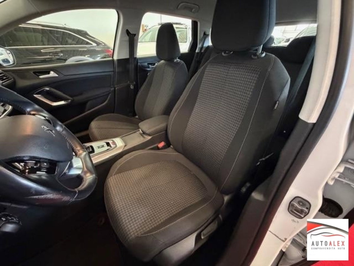 Peugeot 308 SW 1.5 bluehdi Style s&s 130cv eat8 (7)